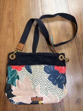 Fossil "Leah" Black Multi-Color floral crossbody purse